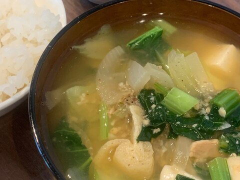 小松菜と玉ねぎのお味噌汁